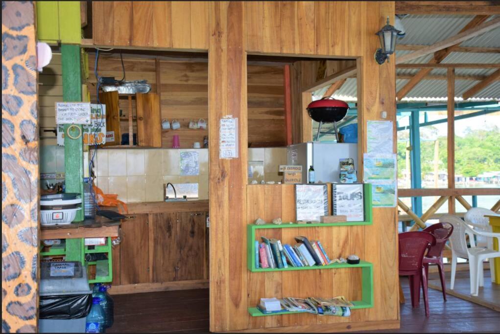 El Jaguar Hostel Bocas Town Luaran gambar